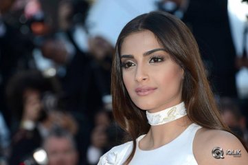 Sonam Kapoor at Cannes 2016